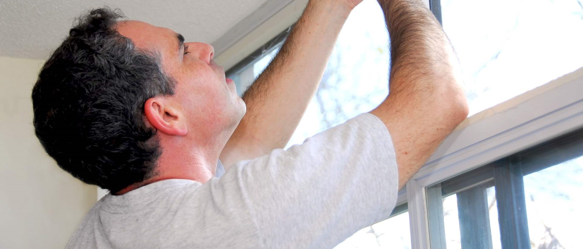 curtain fitters HA1